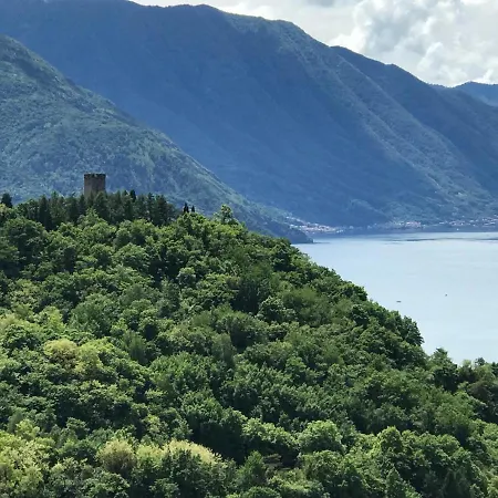 Lake Como Alta Vista Апартаменты Перледо